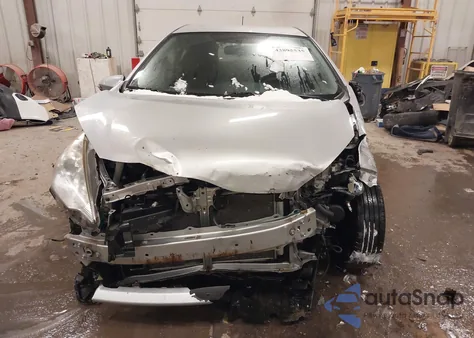 2013 Toyota Prius C Two from USA, damaged, VIN JTDKDTB32D1038528